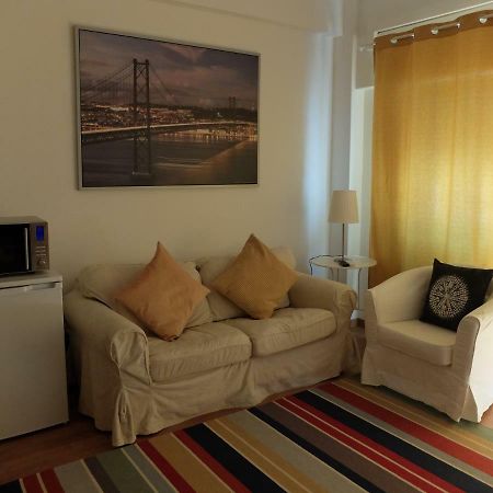 Blue Sofimar Lisbon Apartment Екстериор снимка